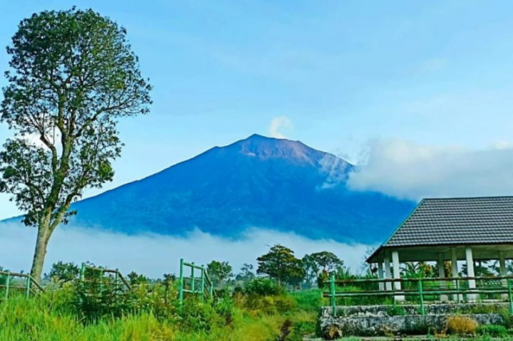 Jalur Pendakian Gunung Kerinci Dibuka Lagi