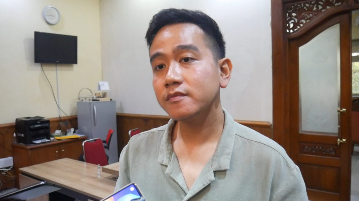 Vaksinasi Covid-19 di Solo Tetap Berjalan meski WHO Cabut Status Darurat