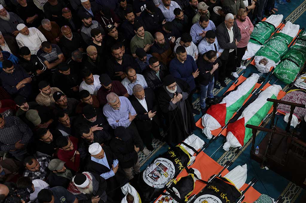 Israel Bombardir Jalur Gaza, 12 Orang Tewas!