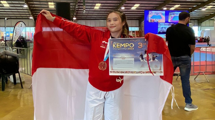 Keren! Mahasiswi Unnes Raih Medali Perunggu di Kejuaraan Dunia Kempo