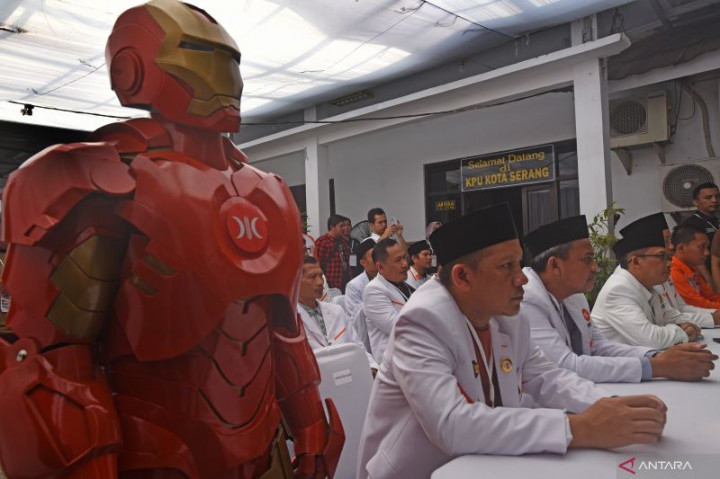 17 Orang Daftar Balon Anggota DPD ke KPU Banten, Ada Nama Sutradara Film