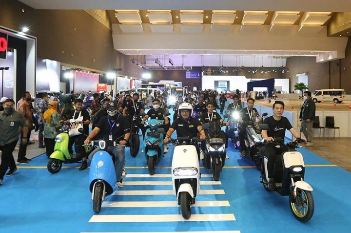 10 Merek Motor Listrik yang Berpeluang Dapat Insentif Pemerintah