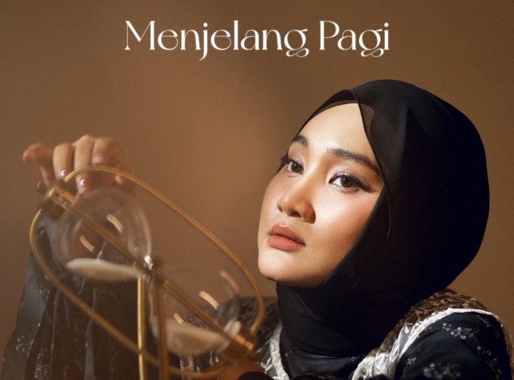 Fatin Tenggelam dalam Kepiluan di 'Menjelang Pagi'