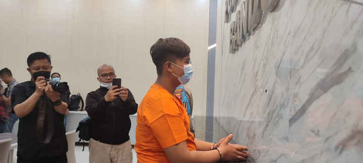 Penjual Ancam Pembeli dengan Sajam di Pasar Gedebage Bandung Ditangkap