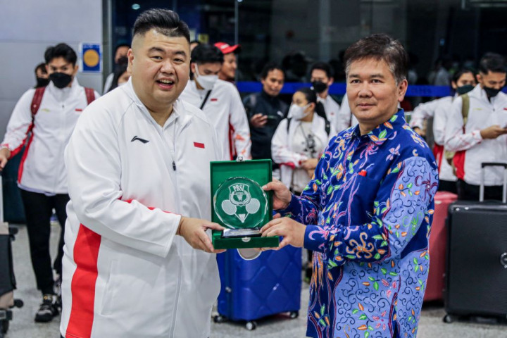 Tim Piala Sudirman Indonesia Disambut Konjen RI Shanghai