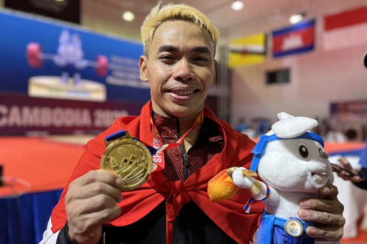 SEA Games 2023: Eko Yuli Persembahkan Emas sambil Pecahkan Rekor