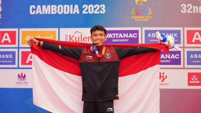 Keren! 2 Mahasiswa Unnes Kembali Sumbang Emas Wushu di SEA Games 2023
