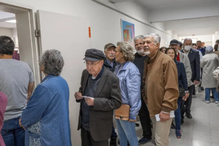 Tingkat Keikutsertaan Tinggi, Warga Turki Beramai-ramai Datang ke TPS