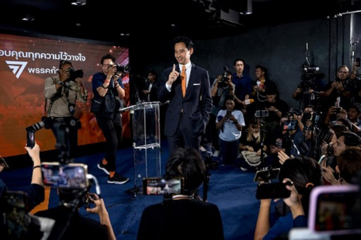 Raih Suara Tertinggi, Pita Limjaroenrat Berpotensi Jadi PM Thailand