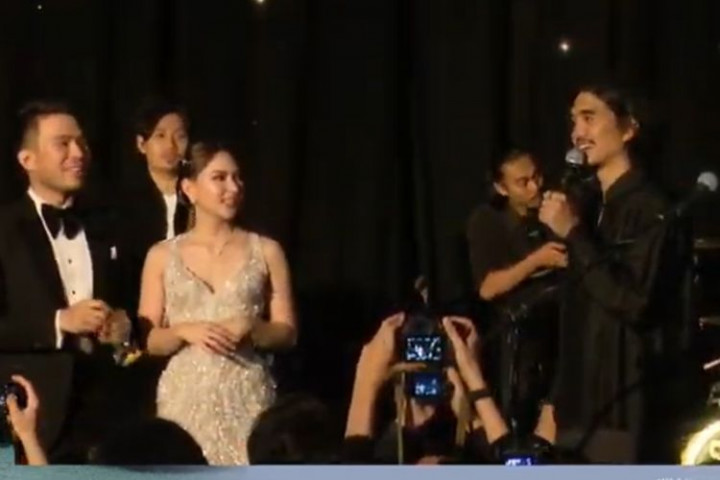 Empat Momen Menarik Sheila on 7 di Resepsi Pernikahan Jessica Mila & Yakup Hasibuan