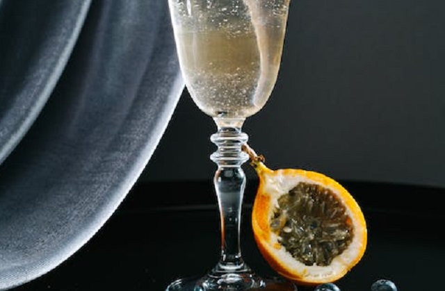 5 Manfaat Buah Granadila Manis Bagi Kesehatan