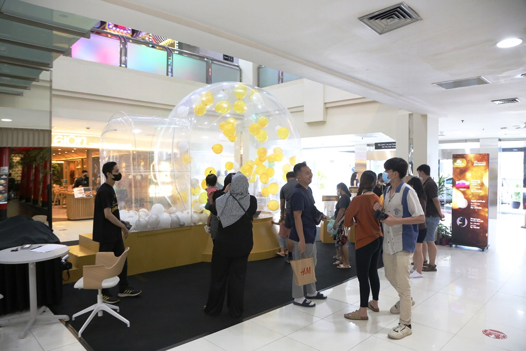 Suasana di Summarecon Mall Kelapa Gading. Foto: Ist