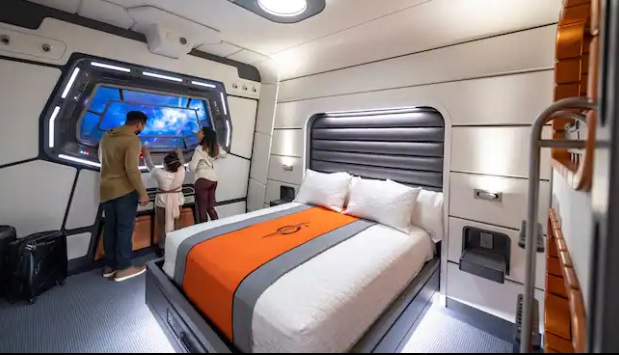 Cabin and Suite. Dok. Disney