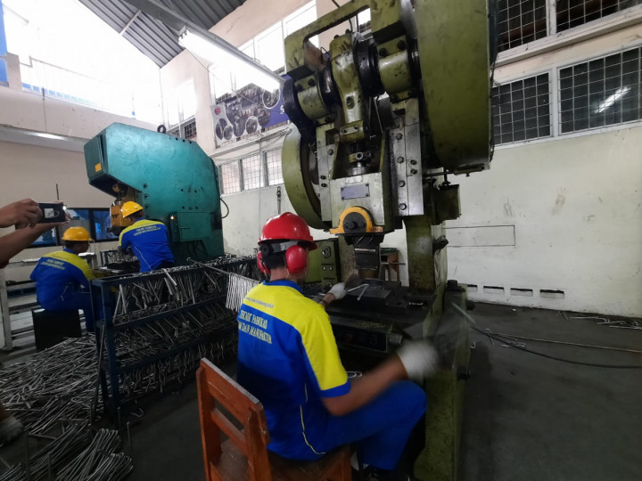 Keren! Siswa SMKN I Cibinong Diijon Perusahaan Besar Sebelum Lulus