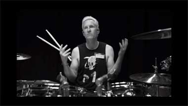 Foo Fighters Umumkan Drummer Baru