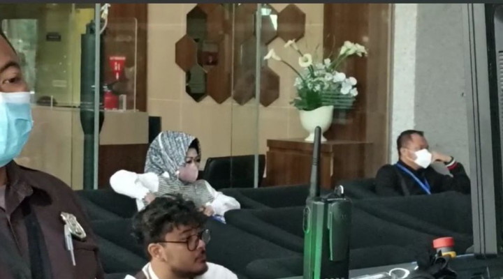 Tiba di KPK, Kadinkes Lampung Penuhi Panggilan Klarifikasi LHKPN