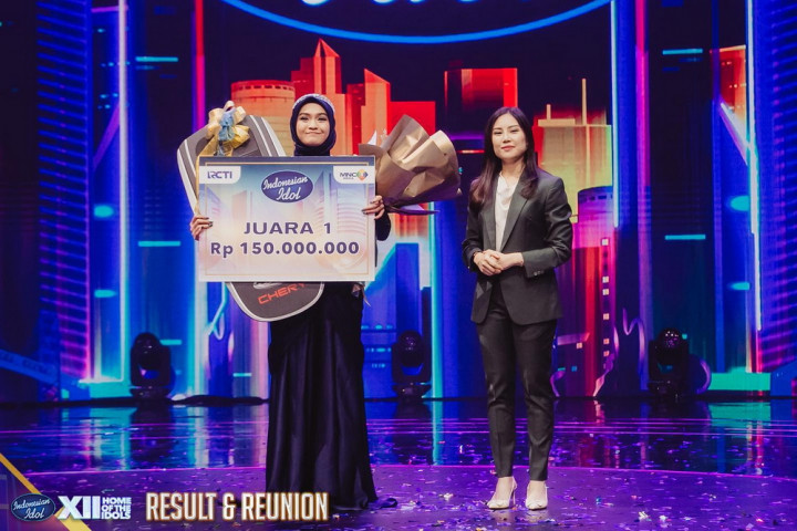 Salma Juara Indonesia Idol XII