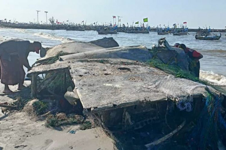 Nelayan Lamongan Temukan Bangkai Pesawat Saat Jaring Ikan