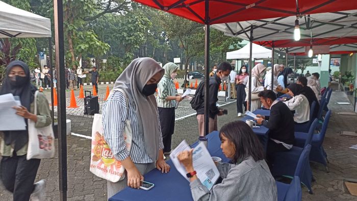 Hampir Tiap Hari, Kasus Berkas Peserta Tak Lengkap Hiasi UTBK-SNBT di UPNVJ