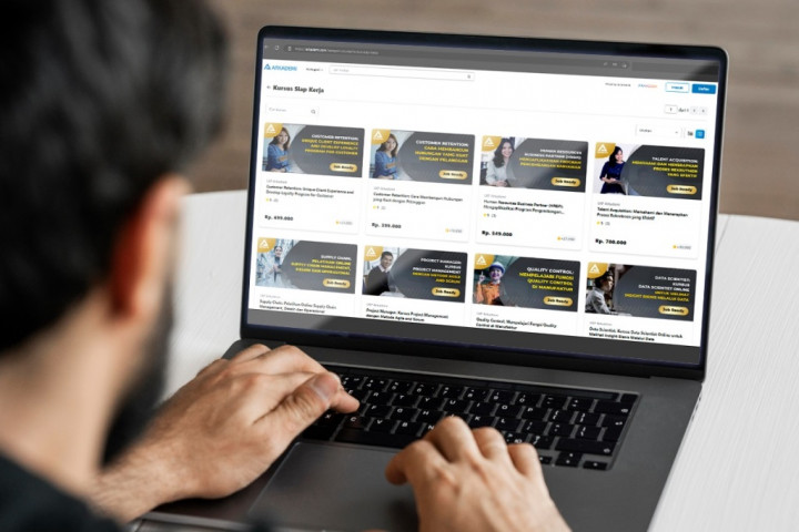 Kursus Siap Kerja Arkademi Bantu Anda Persiapkan Diri Berganti Karier