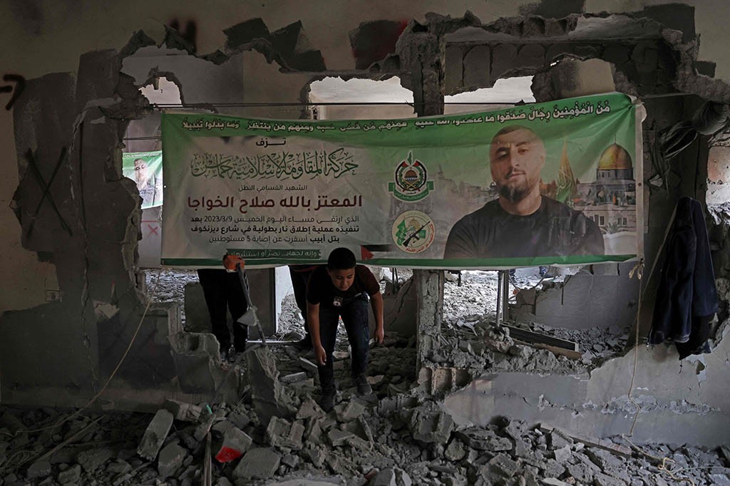 Rumah warga Palestina yang dihancurkan pasukan Israel. Foto: AFP