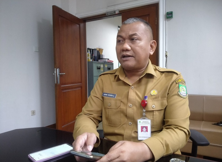 1.214 Karyawan Sepatu Adidas di Tangerang Terkena PHK