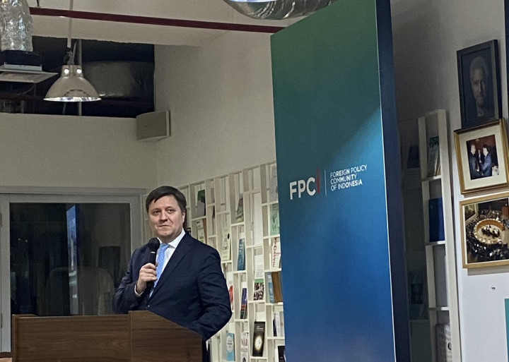 Di Titik Terendah, Wamenlu Polandia: Kami Jaga Hubungan dengan Rusia