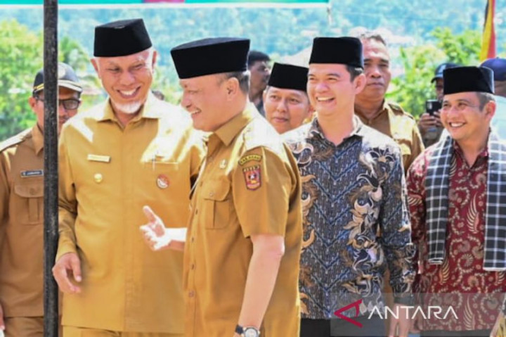 Pengunduran Diri Wabup Agam karena Tak Akur dengan Bupati Belum Diproses