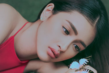 Prinsa Mandagie Rilis EP <i>Percaya</i>, Ajak Kaum Patah Hati Bangkit Kembali