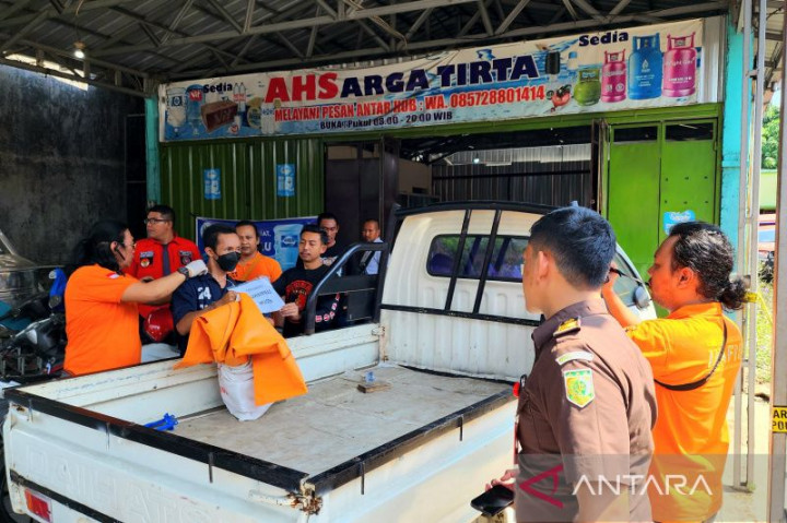 102 Adegan Ungkap Cara Karyawan Memutilasi Bos Air Isi Ulang