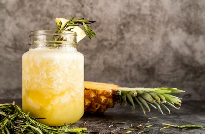 Minum Jus Nanas, Ternyata Bisa Dapat 4 Manfaat Ini!