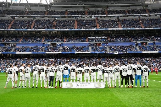 Tunjukkan Solidaritas, Semua Pemain Madrid Gunakan Nomor 20 Sebelum Mulai Laga