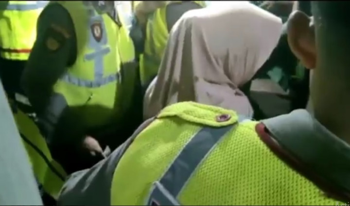 Kecewa Pelayanan PTSL, Kades di Sidoarjo Disandera Warganya