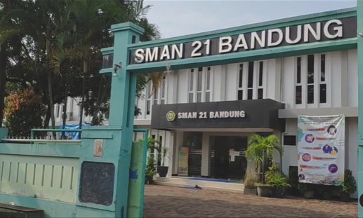 350 Siswa SMAN 21 Bandung Gagal <i>Study Tour</i>, Uang Rp400 Juta Raib Dibawa Kabur