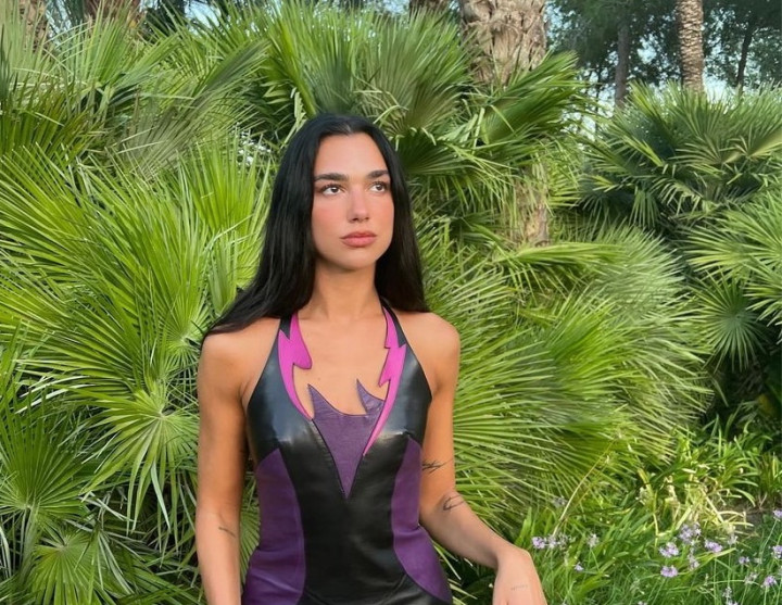 Dua Lipa Rilis Video Musik Soundtrack Film Barbie