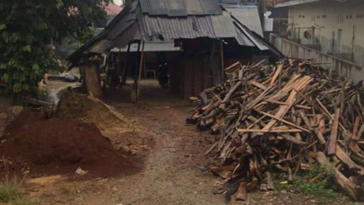 Ketua RT di Bandar Lampung Adu Jotos dengan Warganya Perkara Baliho Bacaleg