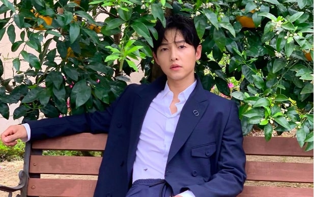 Song Joong Ki Terbang ke Bali untuk Syuting Film 'My Name is Loh Kiwan'