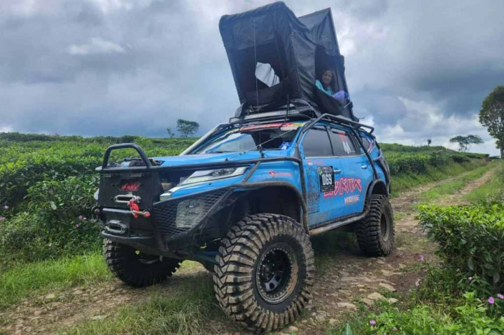 Emak-Emak Doyan Offroad, Siksa Mesin 4N15 Milik Pajero Sport