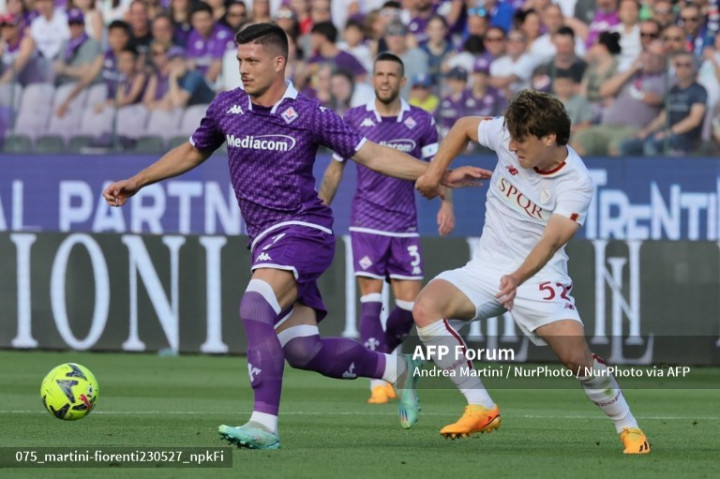 Gol Telat Jovic dan Ikone Bantu Fiorentina Jinakkan Roma