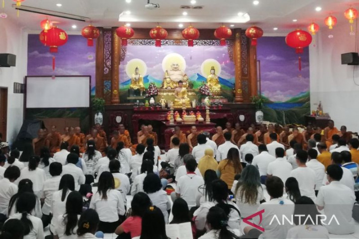 32 Biksu Thudong Bakal Dikawal Sampai Perbatasan Kota Semarang