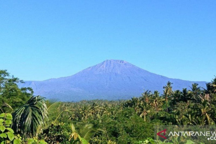 Lombok Barat Ingin Jalur Pendakian Baru Gunung Rinjani Segera Dibuka