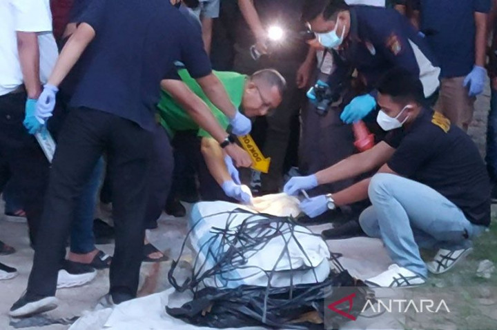 2 Pria Diduga Pembunuh yang Korbannya Dibuang di Kolong Tol Cibici Ditangkap