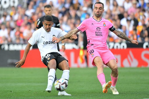 Buang Peluang Kalahkan Valencia, Espanyol Terdegradasi dari La Liga