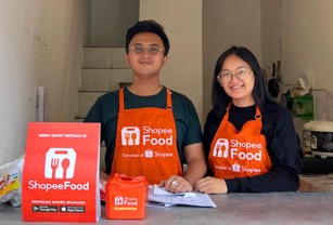 Raih Sukses di Usia Muda bersama ShopeeFood, <i>Couplepreneur</i> Ini Beberkan Tips Langgeng Berbisnis dengan Pasangan