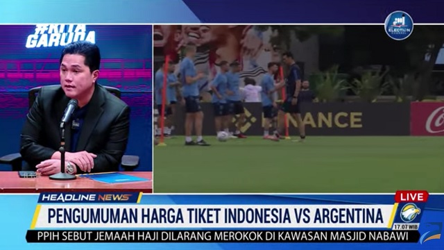  Lebih dari Sekadar Permainan: Mengupas Komersialisasi Sepak Bola Modern