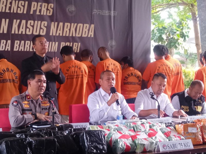 Polri Ungkap Penyelundupan 75 Kg Sabu, 16 Tersangka Ditangkap