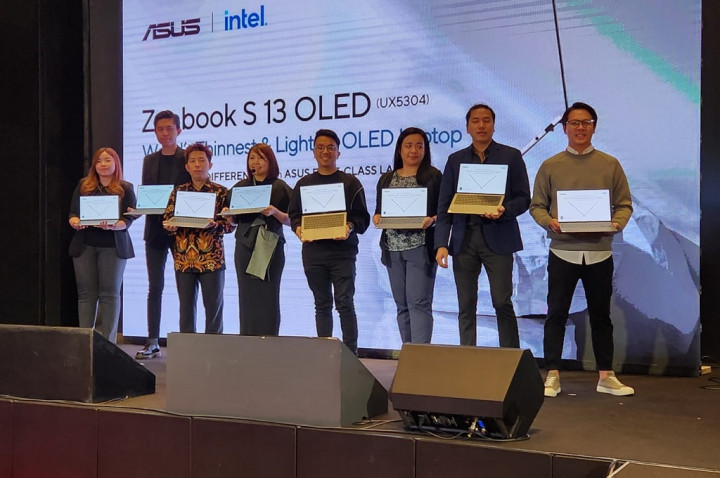 Asus Resmi Luncurkan Laptop ZenBook Tertipis, S13 OLED