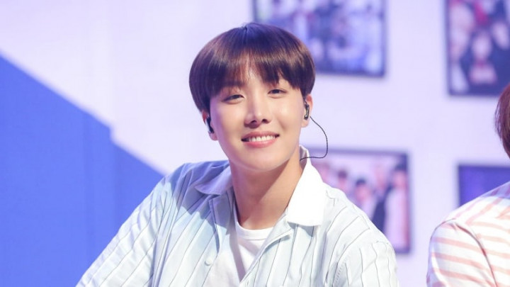 Agensi Tanggapi Kabar J-Hope BTS Jadi Asisten Instruktur Saat Wamil