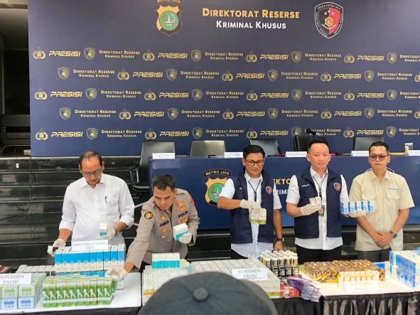 Waspada, Obat-obatan Palsu Ini Dijual di <i>Marketplace</i>