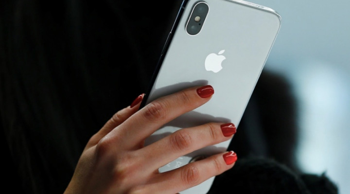 Rusia Sebut Ribuan Iphone Milik Warganya Disadap AS